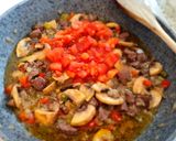 Foto del paso 4 de la receta: Arroz con venado y champiñones