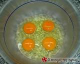 Αυγά με τυρί και μπέικον σε ζύμη φωτογραφία βήματος 3
