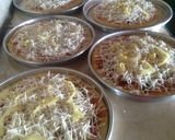 Foto langkah ke 7 dari resep Pizza home made untuk jualan.