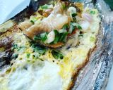 Hình bước làm 4 của món Sò mai nướng mỡ hành + trứng gà ta 😋😋