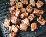 รูปขั้นตอนการทำที่ 3 ของ หมูพริกไทยดำย่าง