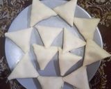 Foto langkah ke 3 dari resep Risol Kornet Mayo.