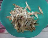 Foto langkah ke 2 dari resep Tumis pare ikan teri asin.