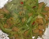 Foto langkah ke 3 dari resep Tumis labu siam oncom 😄.