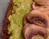 Foto del paso 7 de la receta: Desayuno saludable : Tostada verde de aguacate, huevo y champiñón