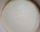 Foto langkah ke 2 dari resep Donat Tape Pizza.