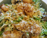 Foto del paso 5 de la receta: Ensalada de langostinos en tempura