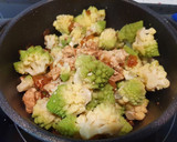 Foto del paso 7 de la receta: *Romanescu con Tofu y Quinoa*