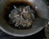 Foto langkah ke 2 dari resep Belut Goreng Bumbu Kencur.