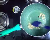 A picture of step 1 of Pineapple Sheera/Kesari.