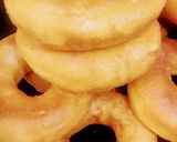 A picture of step 9 of Doughnuts.
