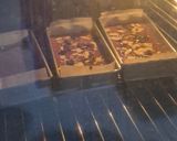 Foto langkah ke 5 dari resep Banana Cake dengan Extra Coklat.