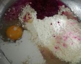 Foto langkah ke 2 dari resep Bolu kukus buah naga.