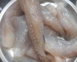 A picture of step 1 of Konkani Bombay Duck Curry.
