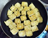 Hình bước làm 1 của món Đậu phụ sốt cay