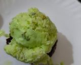 A picture of step 3 of Instant Chocolate Cake with Ice cream.