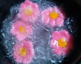 Foto langkah ke 6 dari resep Bua Loy Daisy.
