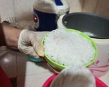 Foto langkah ke 6 dari resep Burger Nasi Ayam Suwir||Rice Burger with Shreded Chicken.