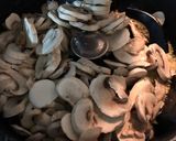 Foto del paso 2 de la receta: Champiñones al ajillo en Turbo Cecofry 4D
