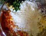 Foto langkah ke 1 dari resep Bakwan Jagung Wortel.