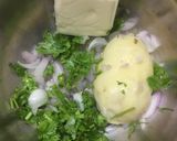 चीज़ आलू पराठा (Cheese aloo paratha recipe in Hindi) रेसिपी चरण 1 फोटो