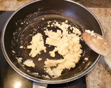 Foto del paso 1 de la receta: Croquetas de bacalao gambas y calabacín