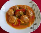 Foto del paso 12 de la receta Albóndigas en salsa de tomate con pimientos