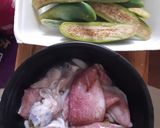 Foto langkah ke 1 dari resep Gulai Cumi Terong.