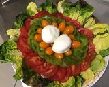 Une image de l'étape 9 de Salade de tomates tricolores à la laitue rougette et mozzarella di buffala.