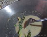 Foto langkah ke 4 dari resep Ayam suwir isian lemper.