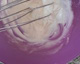 A picture of step 4 of Tea Time Sponge Cake.