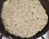 Foto del paso 4 de la receta: Tortilla de semillas de calabaza y parmesano 🫓