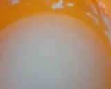 A picture of step 3 of Banana lassi.