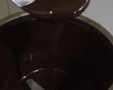 A picture of step 3 of Chocolate Cake with biscuits.