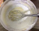 A picture of step 2 of Pancakes.
