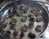 A picture of step 2 of Pineapple sweet and sour meatballs.
