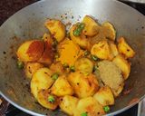 মটরশুঁটি দিয়ে নিরামিষ আলুর দম(niramish aloor dum recipe in Bengali) রেসিপির ধাপ 5 ছবি