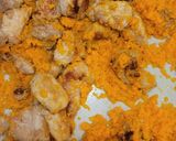 A picture of step 2 of Creamy pork chops.