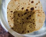 A picture of step 5 of Plain paratha.