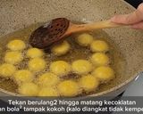 Foto langkah ke 7 dari resep Bola-Bola Ubi Kopong.
