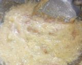 A picture of step 5 of Edible Mug Representing cocoa pudding, caramelized banana Halwa.