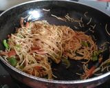 A picture of step 2 of Bread spring roll.