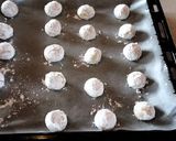 A picture of step 4 of Lemon Cookies.