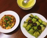 Hình bước làm 9 của món Bắp cải cuộn thịt sốt nấm