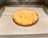 Foto del paso 13 de la receta: Tarta con peras en almíbar y crema de almendras “sin gluten “