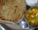 A picture of step 3 of Aloo ka paratha.