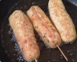 Foto langkah ke 5 dari resep Sosis Telur Goreng.