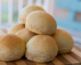 Foto del paso 4 de la receta: Panecillos blanditos tipo viena - ideal para niños!
