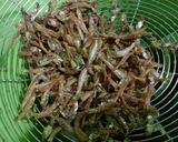 Foto langkah ke 1 dari resep Tumis pakcoy teri pedas.