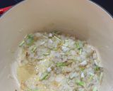 Foto del paso 1 de la receta: Merluza a la Marinera en cocotte